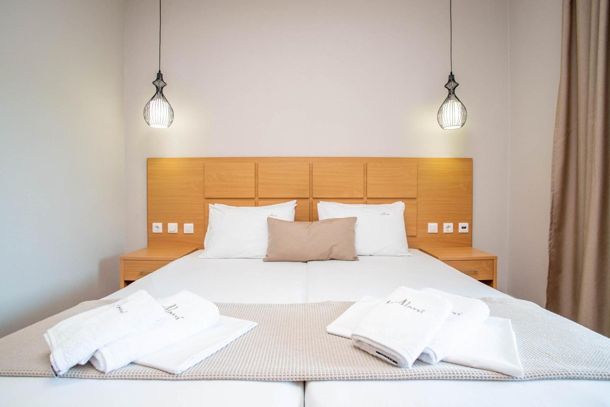 Aloni Hotel 페프코초리 외부 사진
